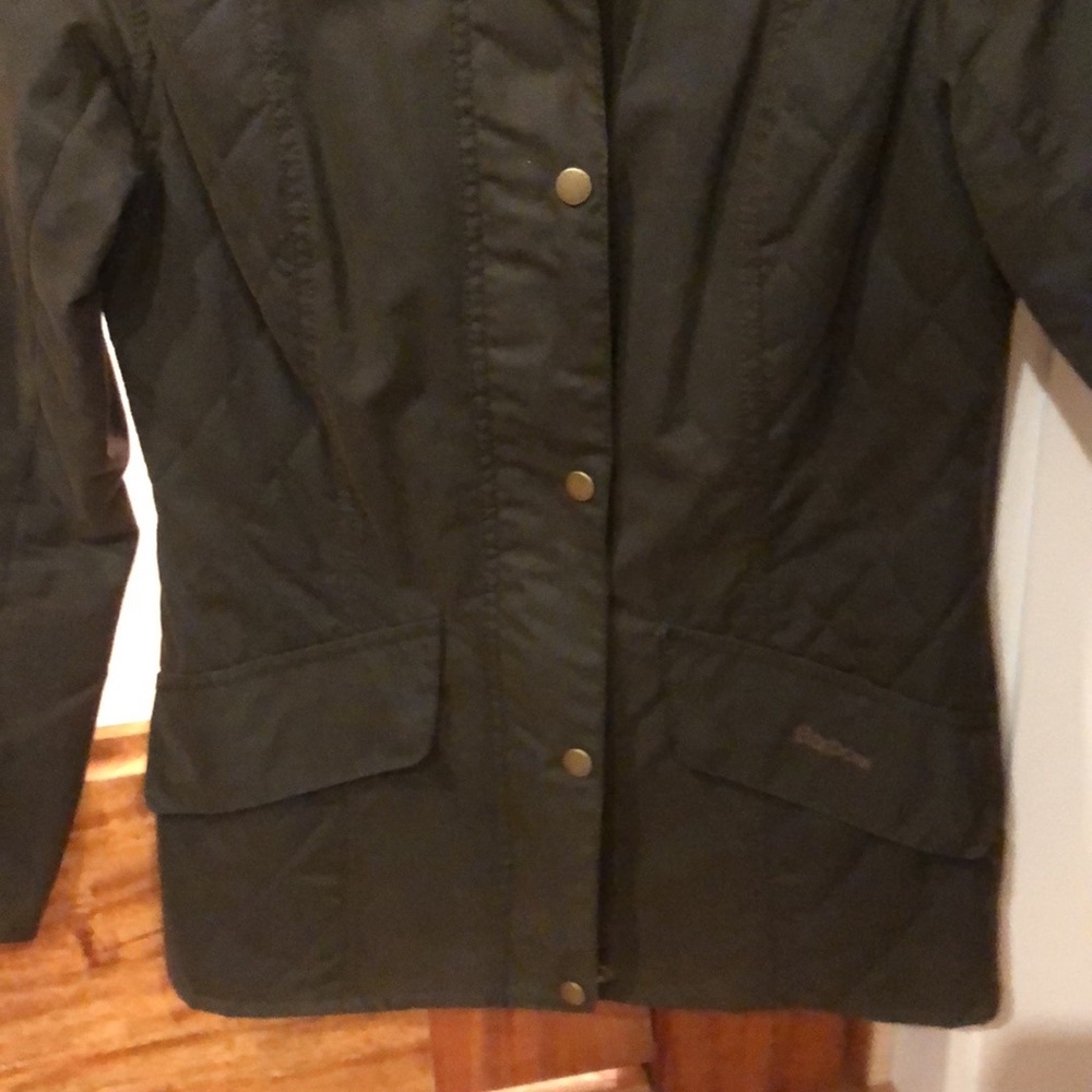 Women’s Barbour jacket - USA size 4 - Picture 3 of 13